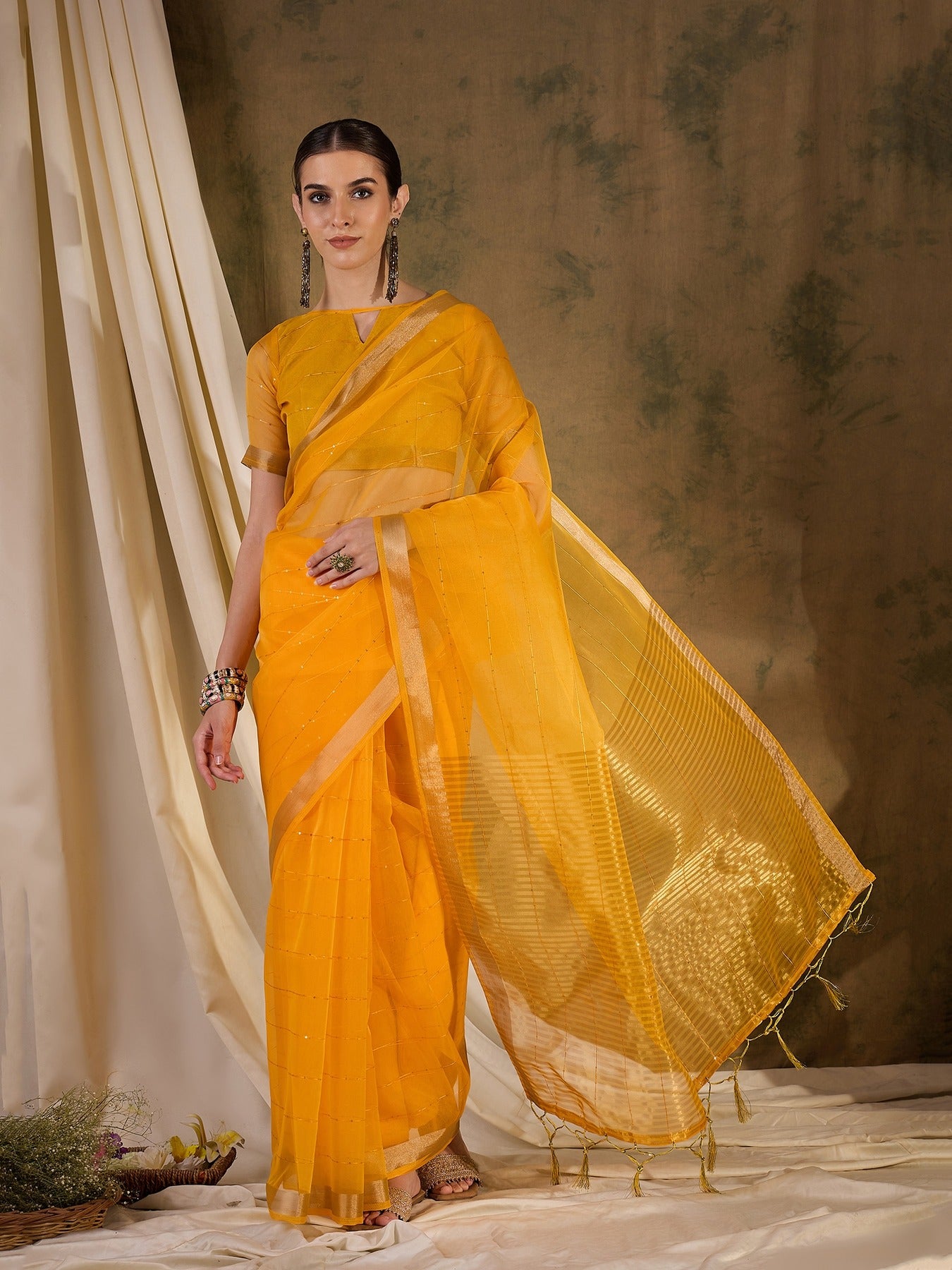 Women's Yellow Organza Silk Weaving Work Saree By Epic Ethnics