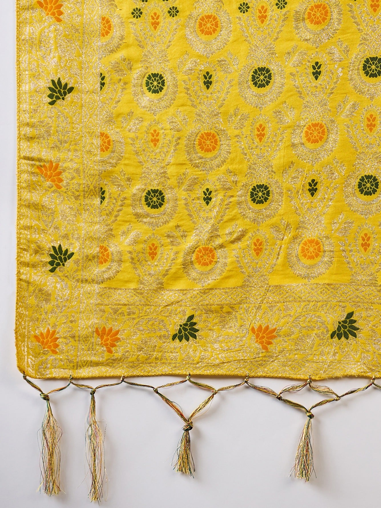 Women's Yellow Staple Dola Jacquard Weaving Work Saree By Epic Ethnics