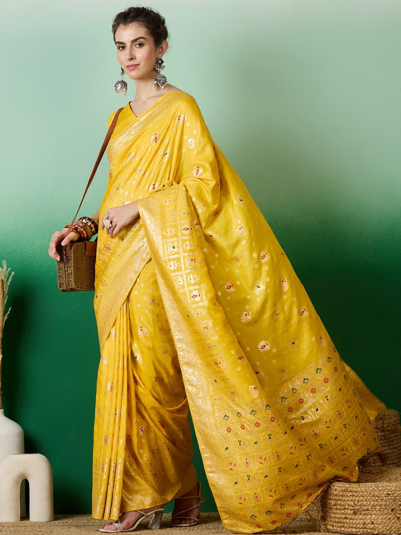Women's Yellow Staple Dola Jacquard Weaving Work Saree By Epic Ethnics