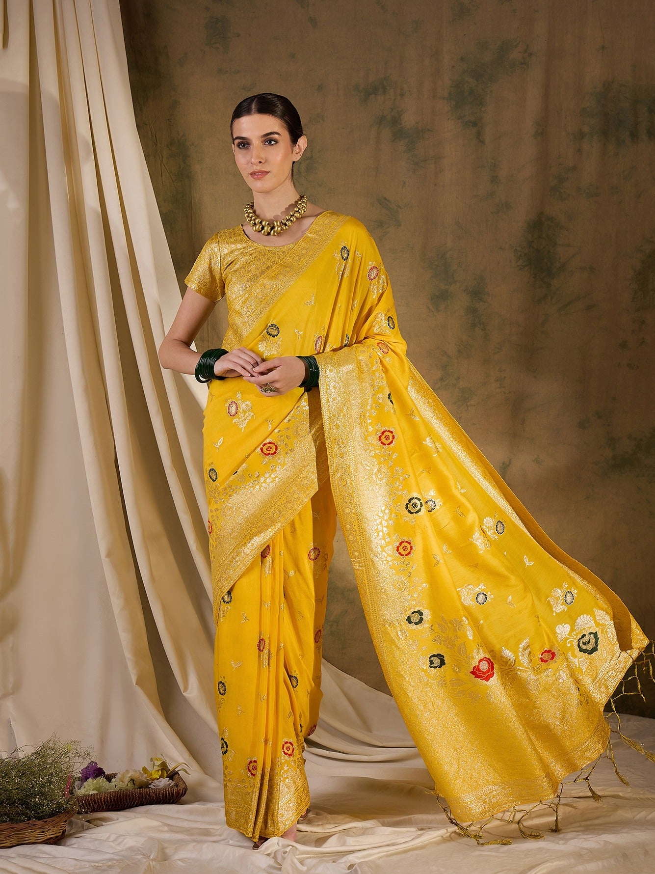 Women's Yellow Staple Dola Jacquard Weaving Work Saree By Epic Ethnics
