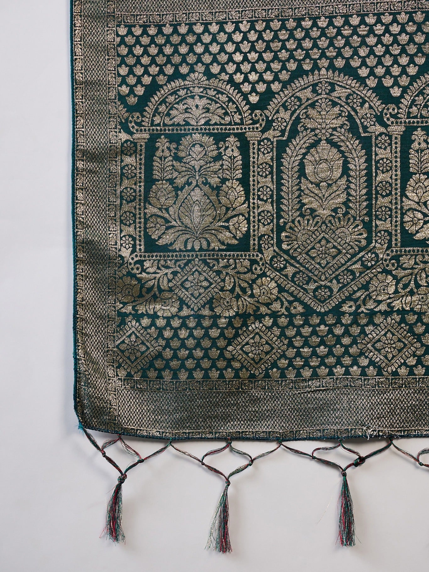 Women's Teal Staple Jacquard Dola Weaving Work Saree By Epic Ethnics