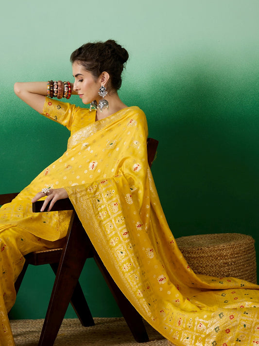 Women's Yellow Staple Dola Jacquard Weaving Work Saree By Epic Ethnics