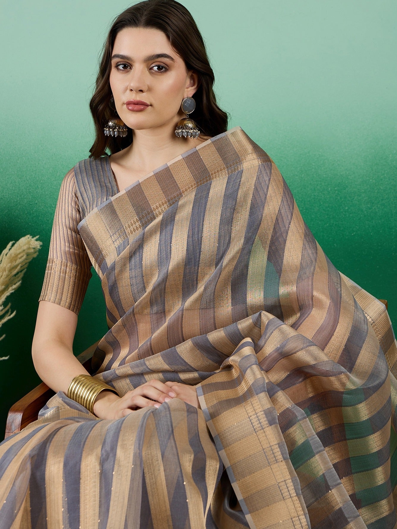 Women's Grey Khadi Organza Weaving Work Saree By Epic Ethnics