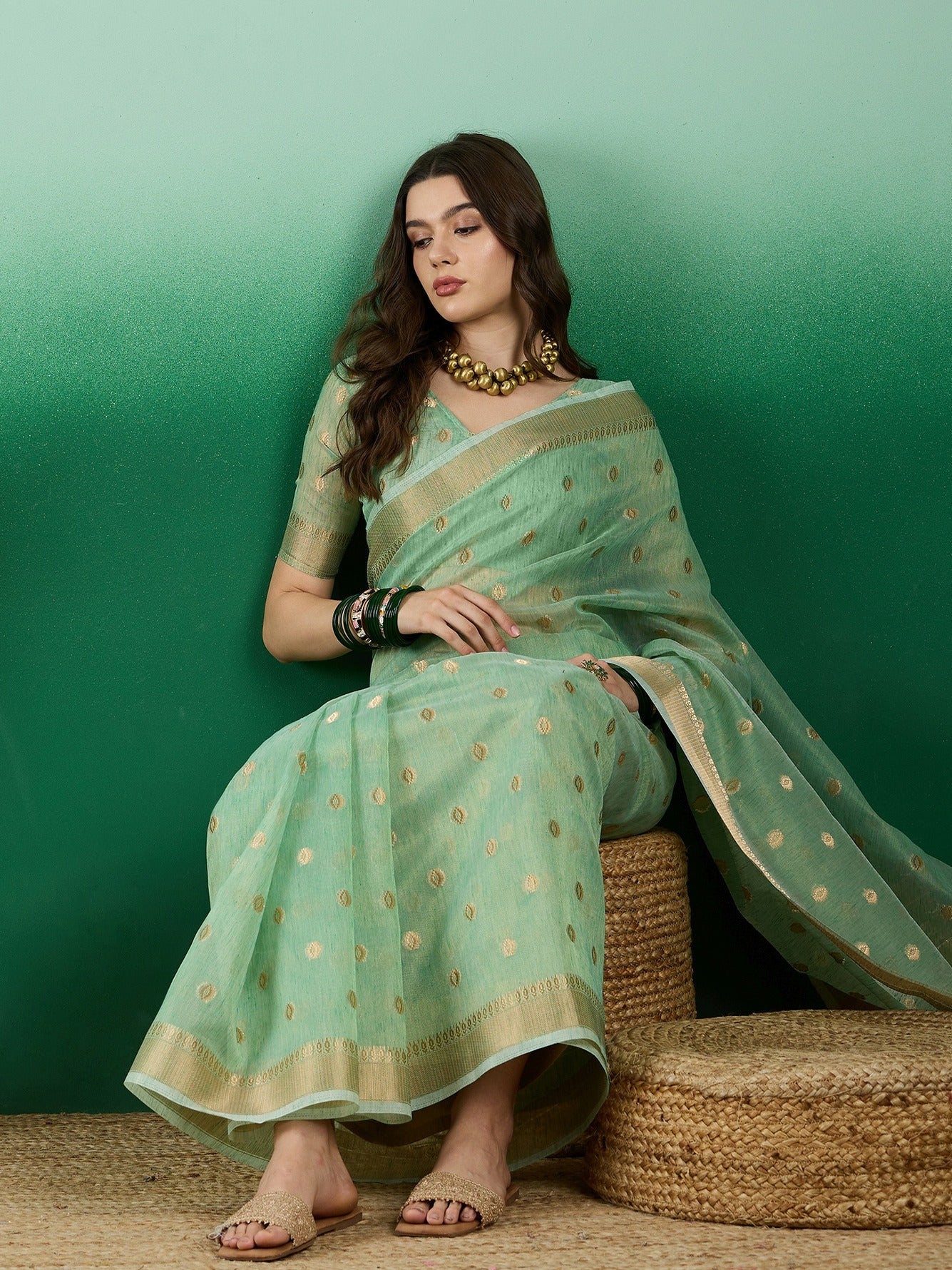 Women's Green Jacquard Khadi Organza Weaving Work Saree By Epic Ethnics